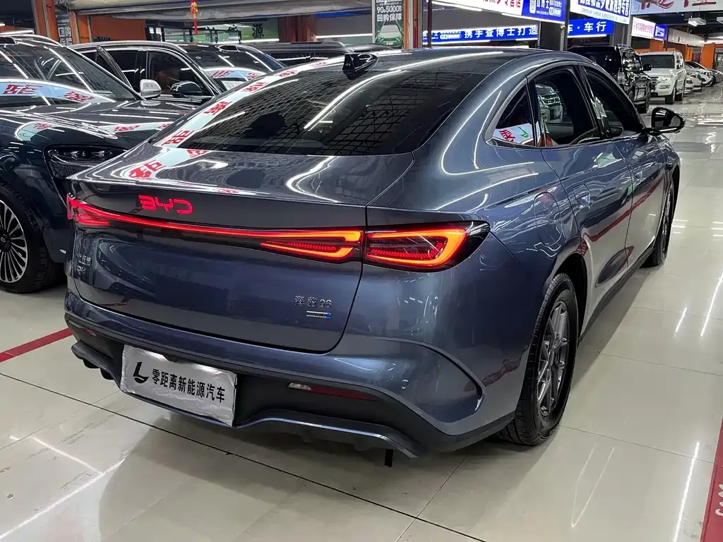 BYD Seal 06 — фото 10