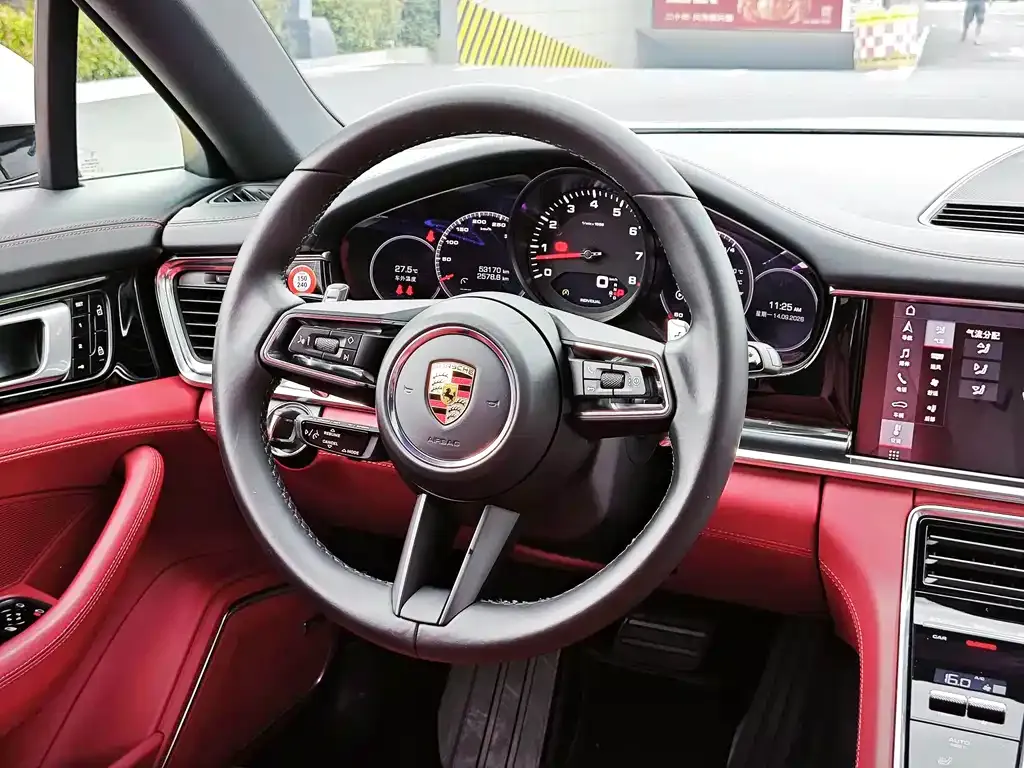 Porsche Panamera — фото 4