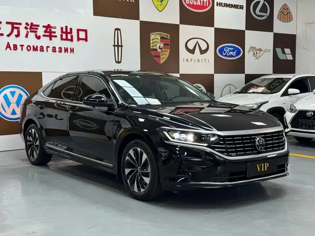 Volkswagen Passat — фото 5