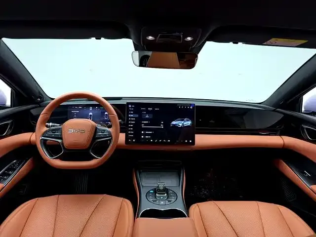 BYD Seal — фото 2