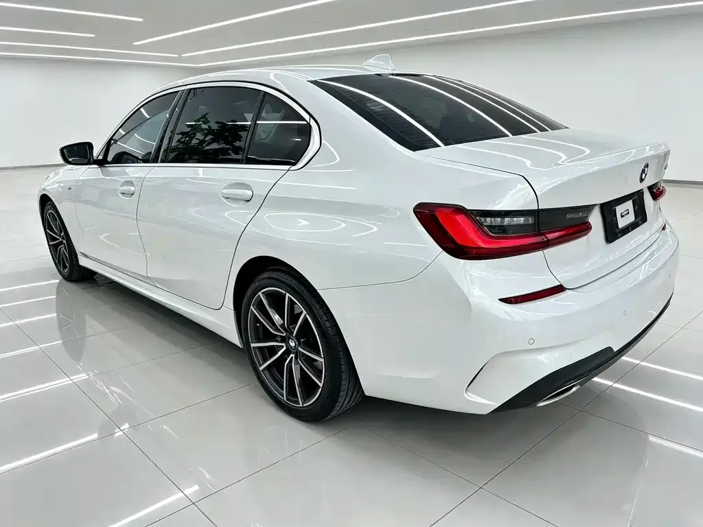 BMW 3 Series — фото 4