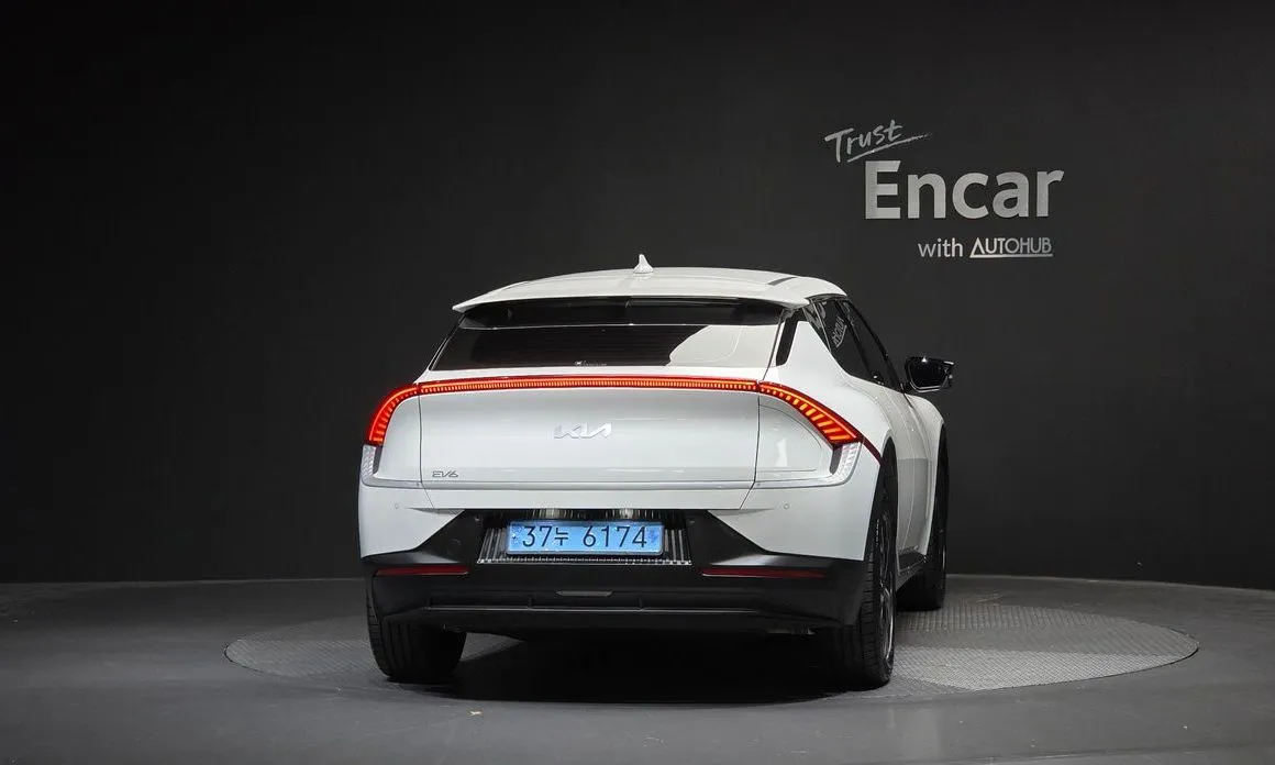 Kia EV6 — фото 3