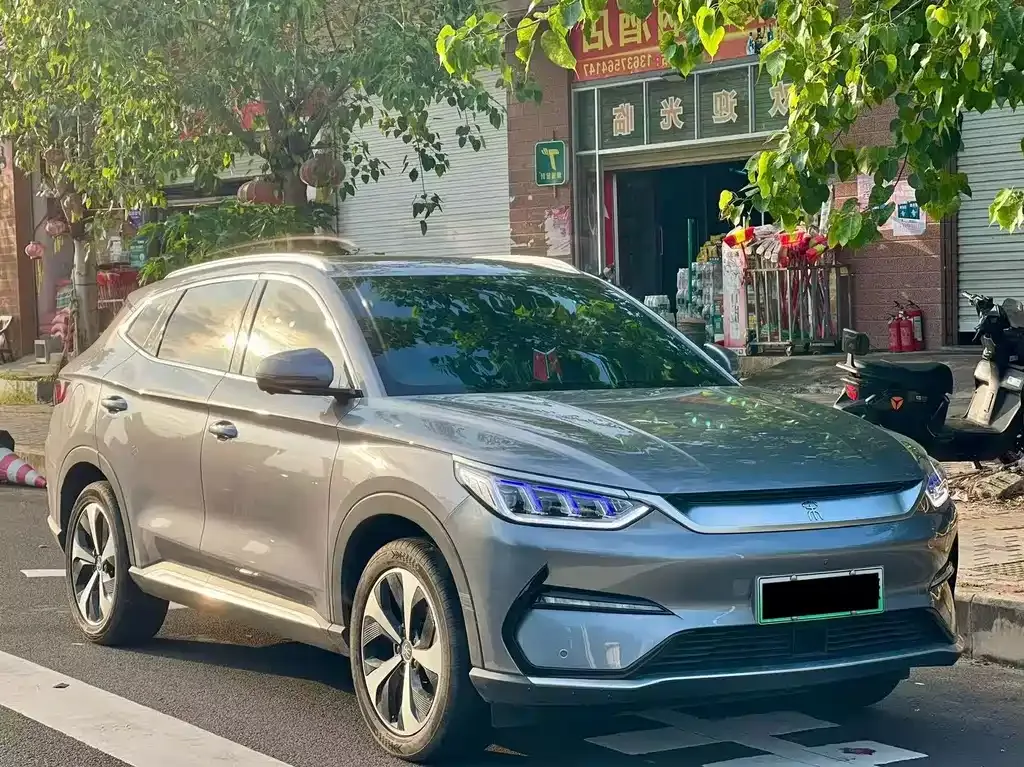 BYD PLUS New Energy — фото 7