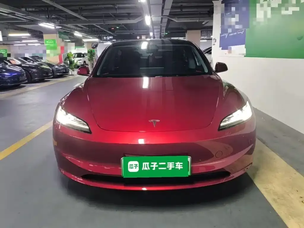 Tesla Model 3 — фото 2