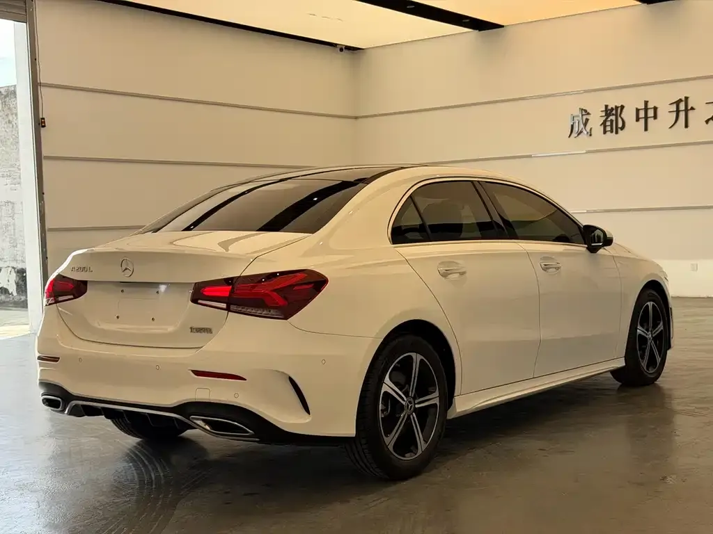 Mercedes-Benz A-Class — фото 4