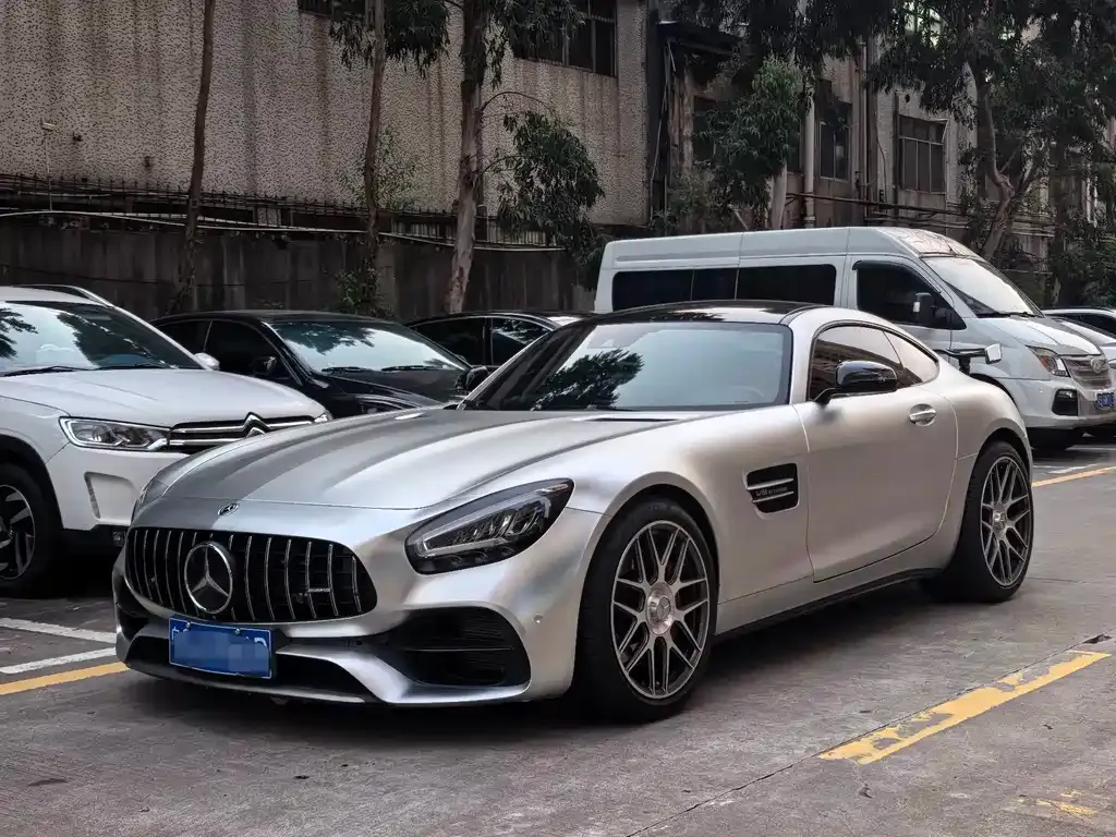 Mercedes-Benz AMG GT — фото 1