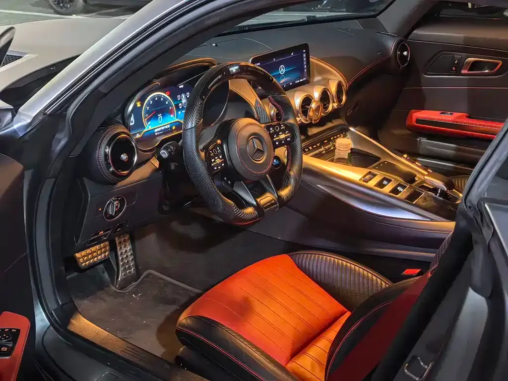 Mercedes-Benz AMG GT — фото 6