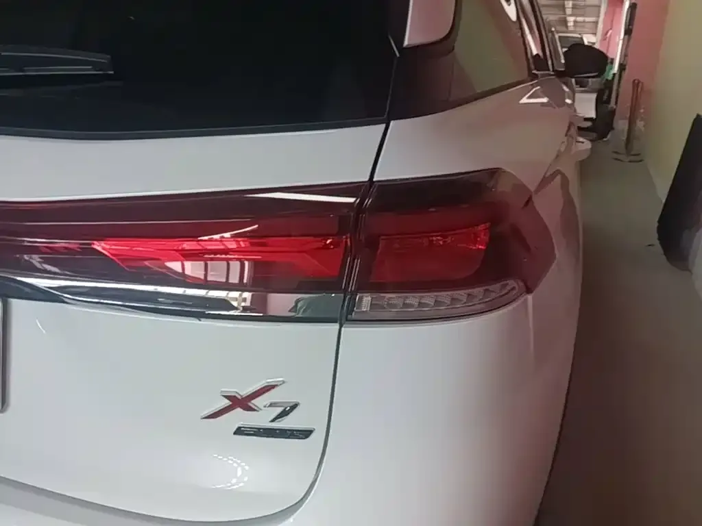 Changan X7 PLUS — фото 2