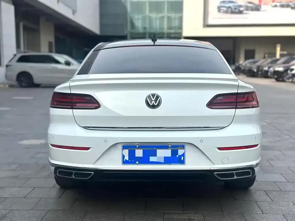 Volkswagen CC — фото 6