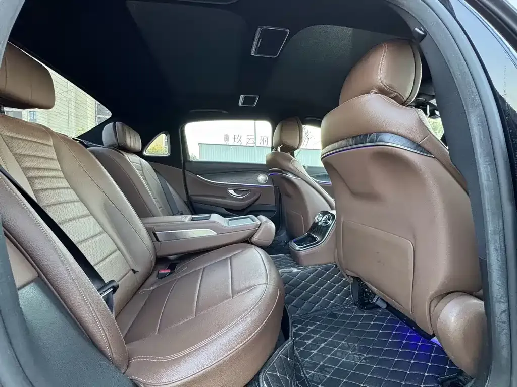 Mercedes-Benz E-Class New Energy — фото 3