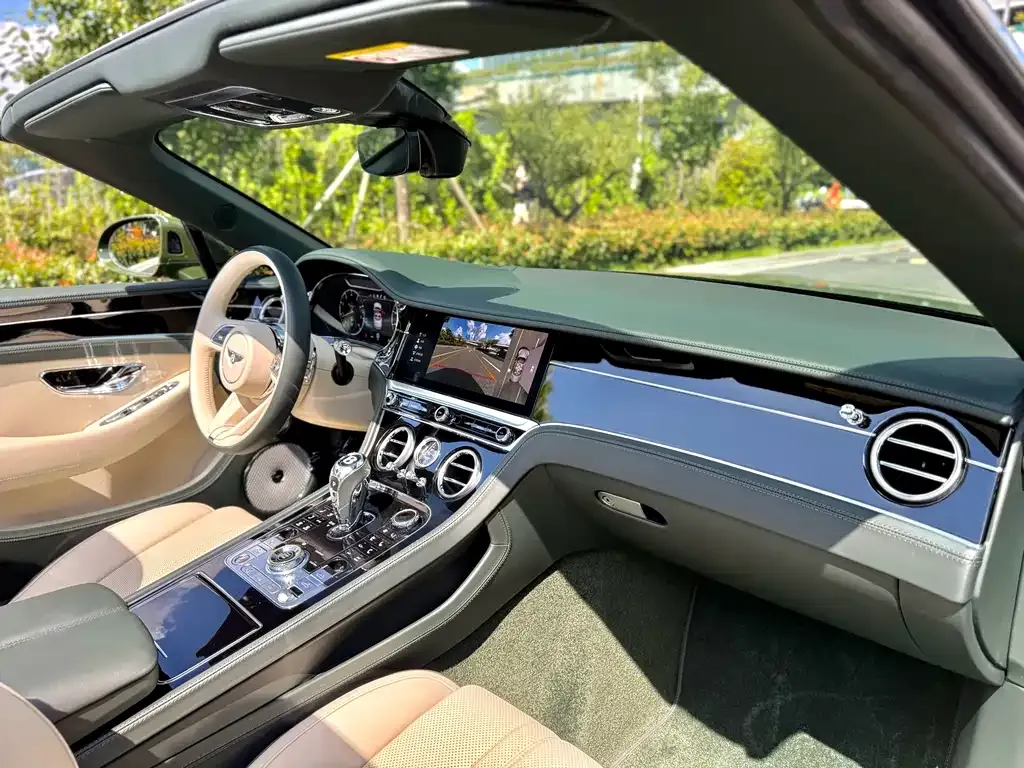 Bentley Continental — фото 6