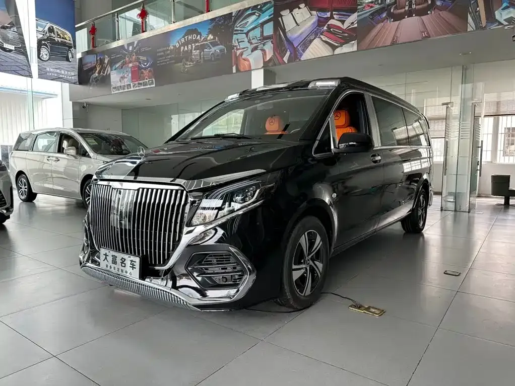 Mercedes-Benz Vito — фото 1