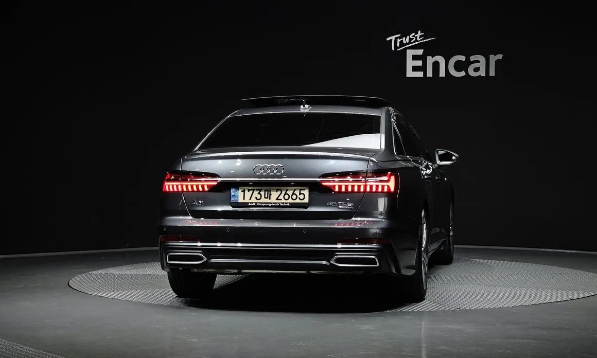 Audi A6 — фото 2
