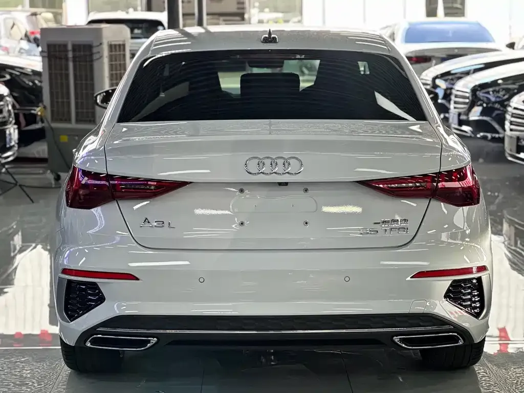 Audi A3 — фото 8