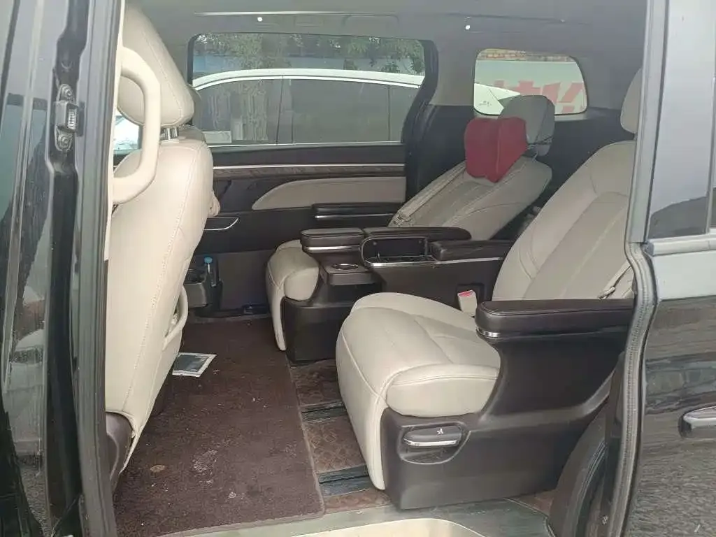 GAC Motor Trumpchi M8 — фото 2