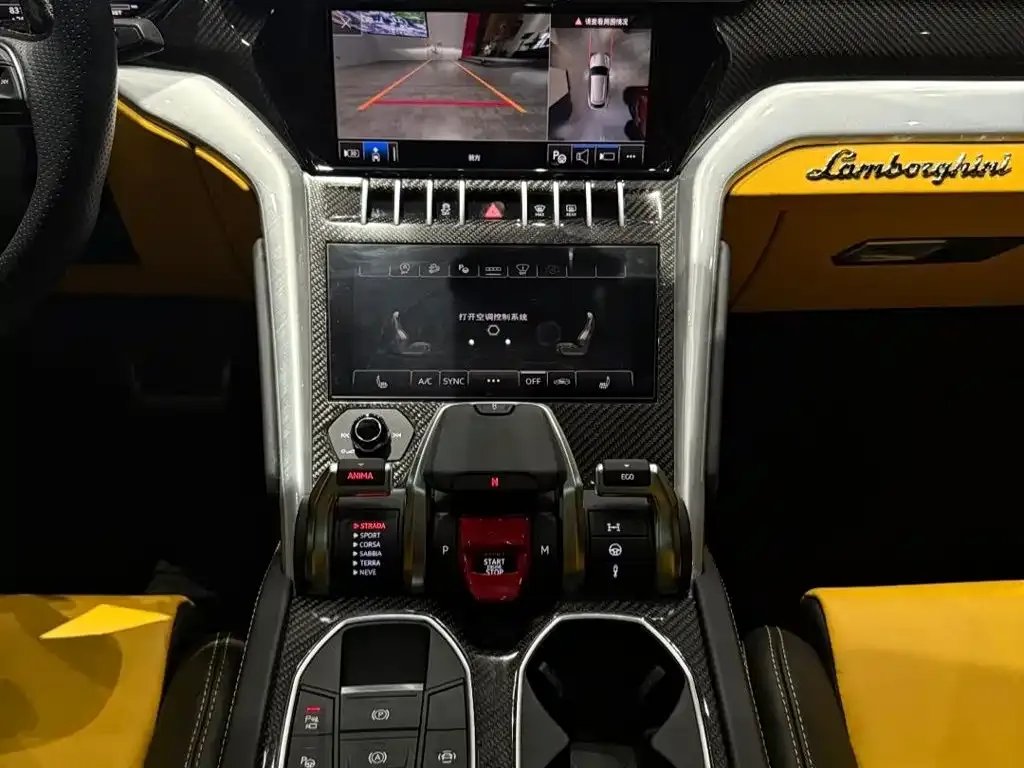 Lamborghini Urus — фото 7