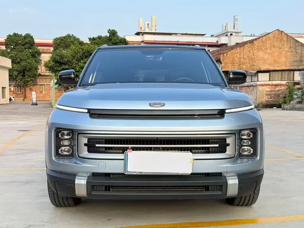 Geely Icon — фото 6