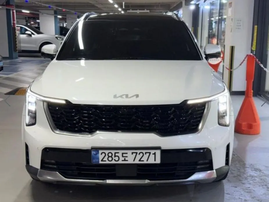 Kia Sorento — фото 1