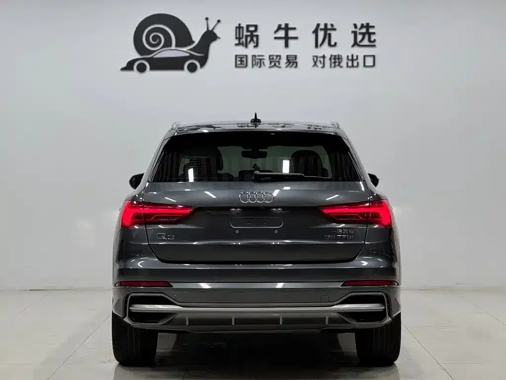 Audi Q3 — фото 10