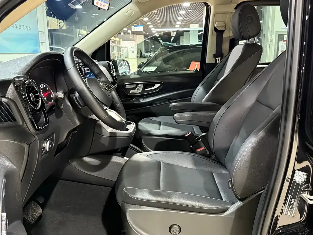 Mercedes-Benz Vito — фото 7