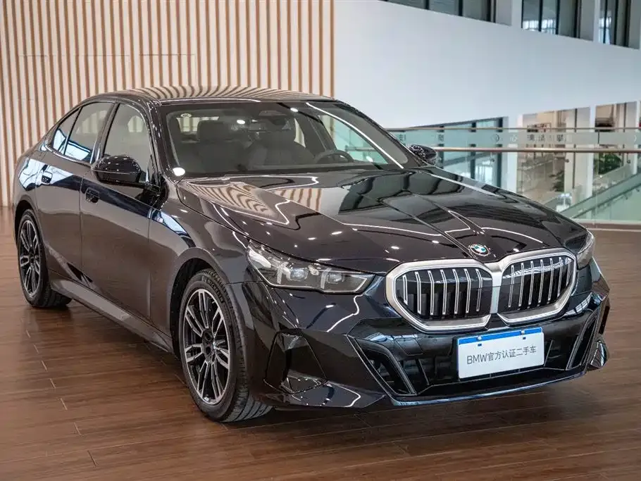 BMW 5 Series (Import) — фото 4