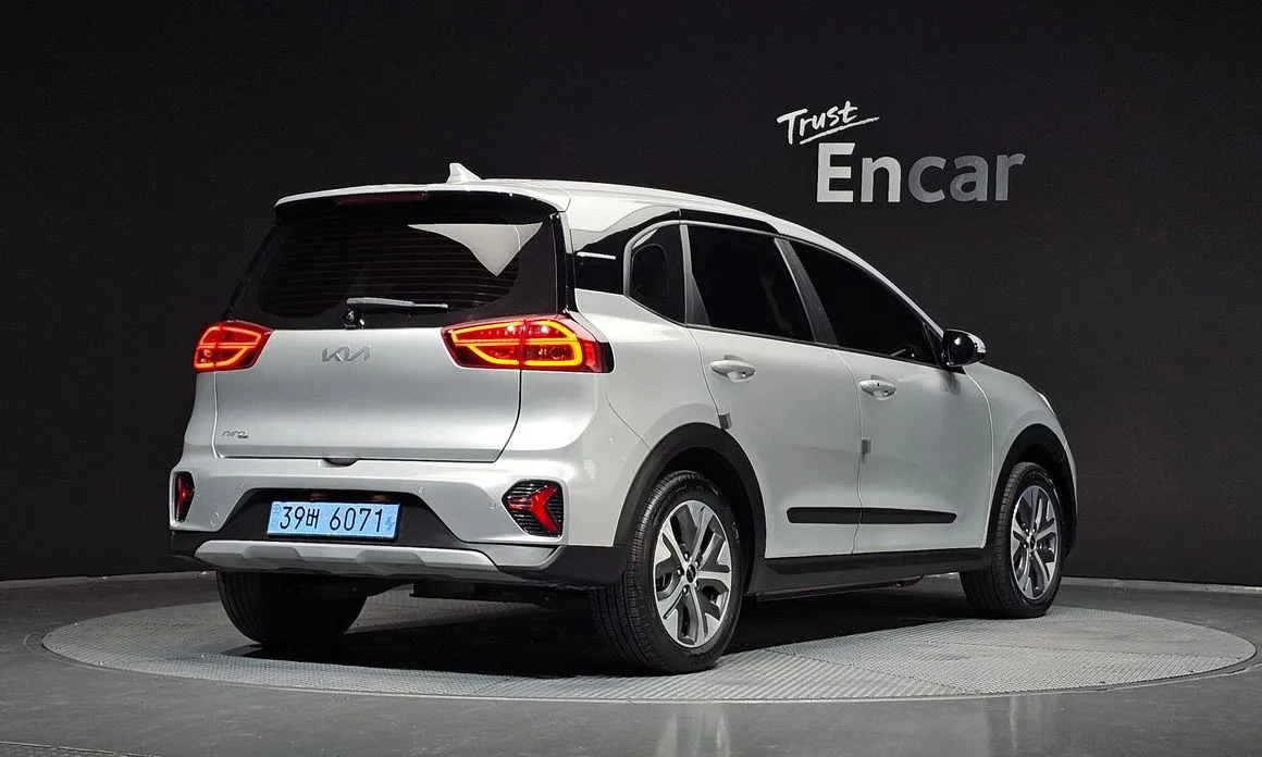 Kia Niro — фото 4
