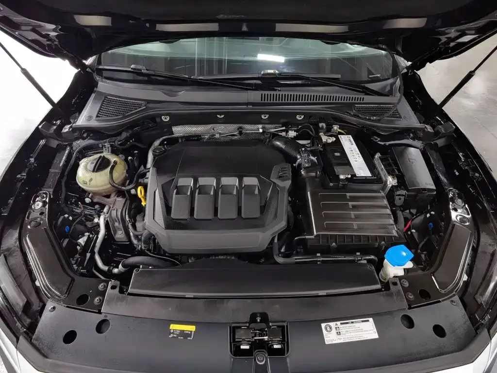 Volkswagen Passat — фото 10