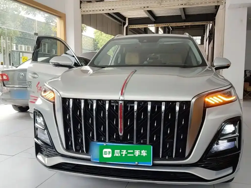 Hongqi HS5 — фото 10