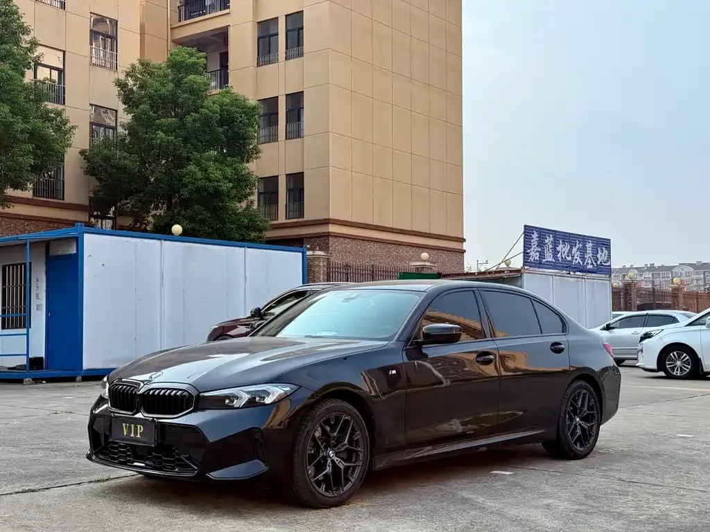 BMW 3 Series — фото 1