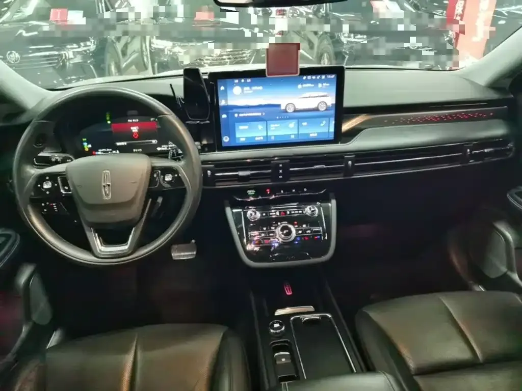 Lincoln Corsair — фото 10