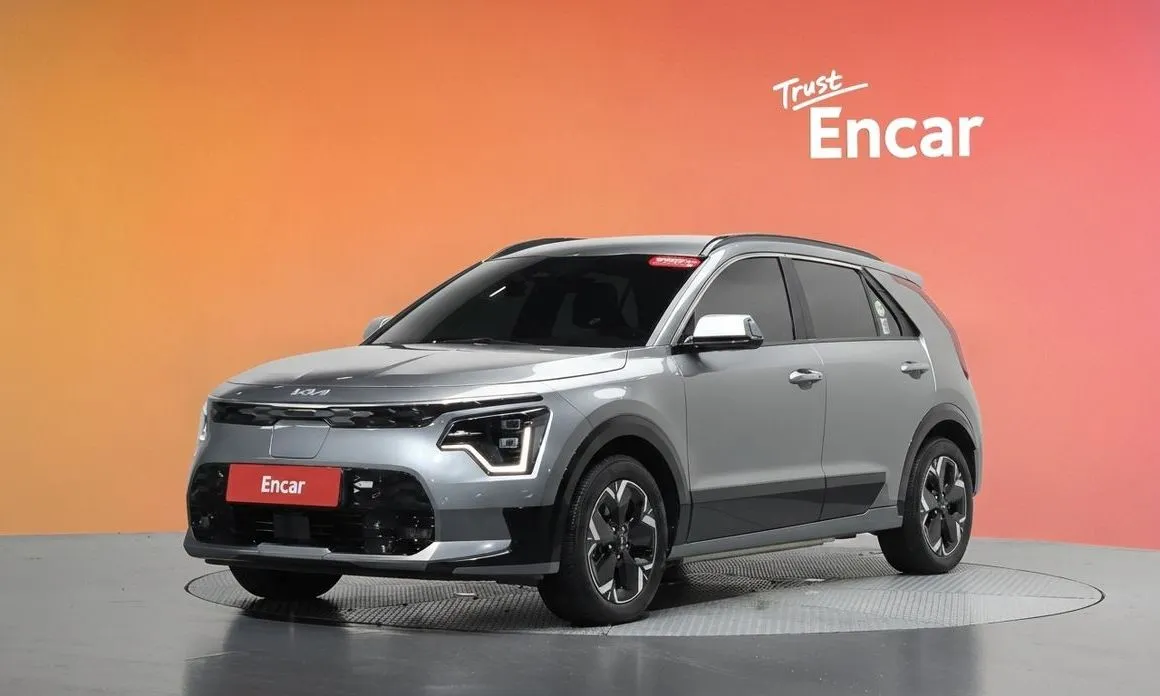 Kia Niro — фото 1