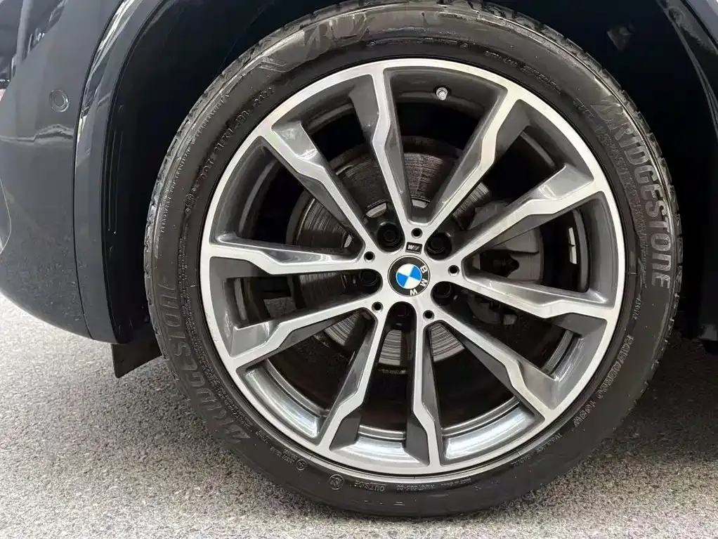 BMW X3 — фото 10