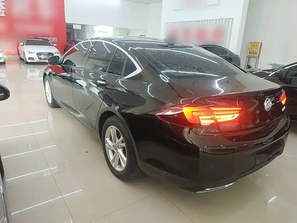 Buick Regal — фото 4