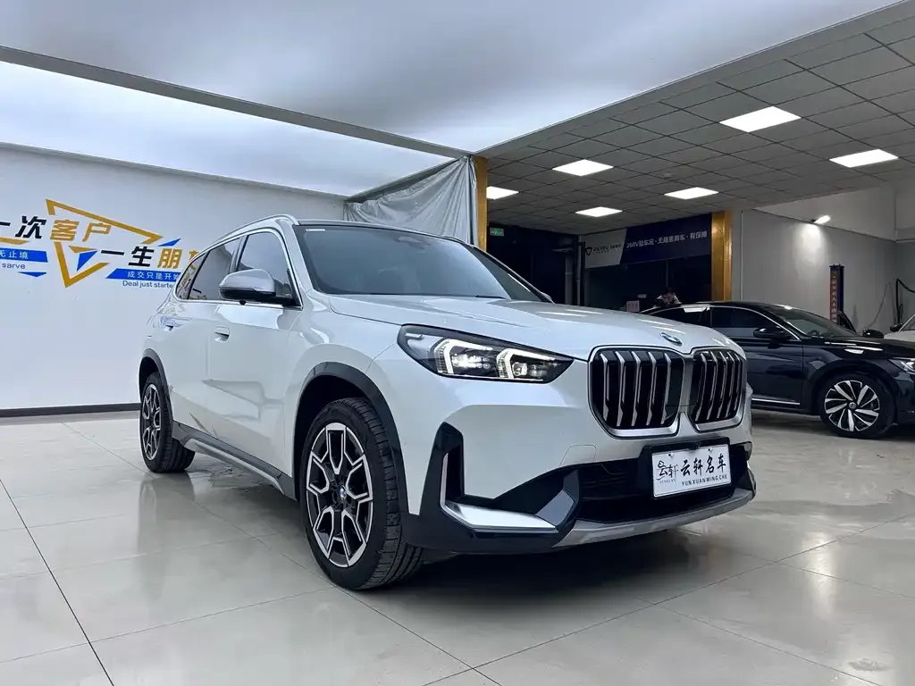 BMW X1 — фото 4