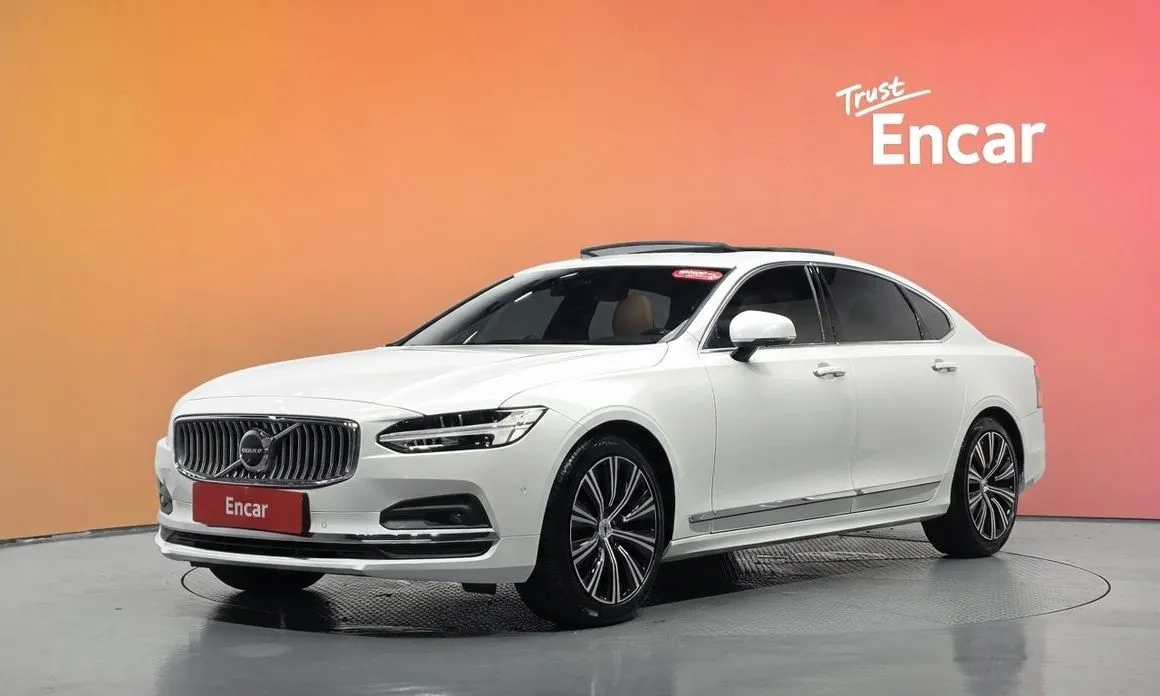 Volvo S90 — фото 1
