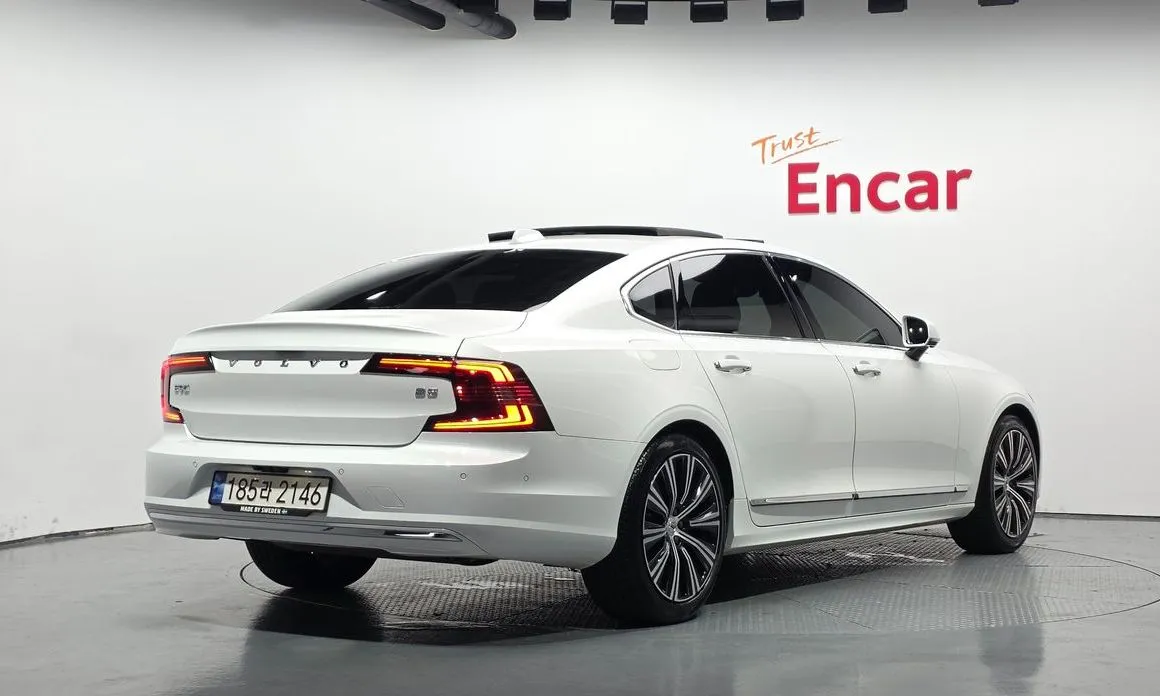 Volvo S90 — фото 4