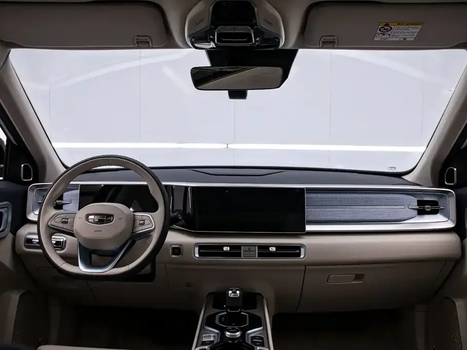 Geely Icon — фото 9
