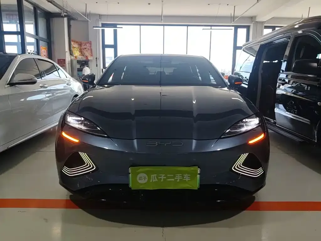 BYD Seal — фото 6