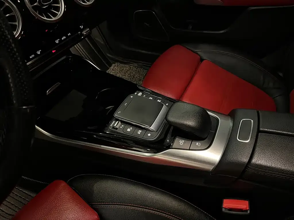 Mercedes-Benz A-Class AMG — фото 3