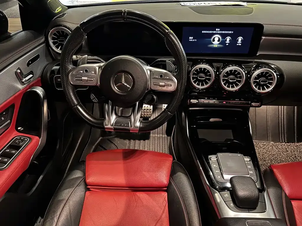 Mercedes-Benz A-Class AMG — фото 9