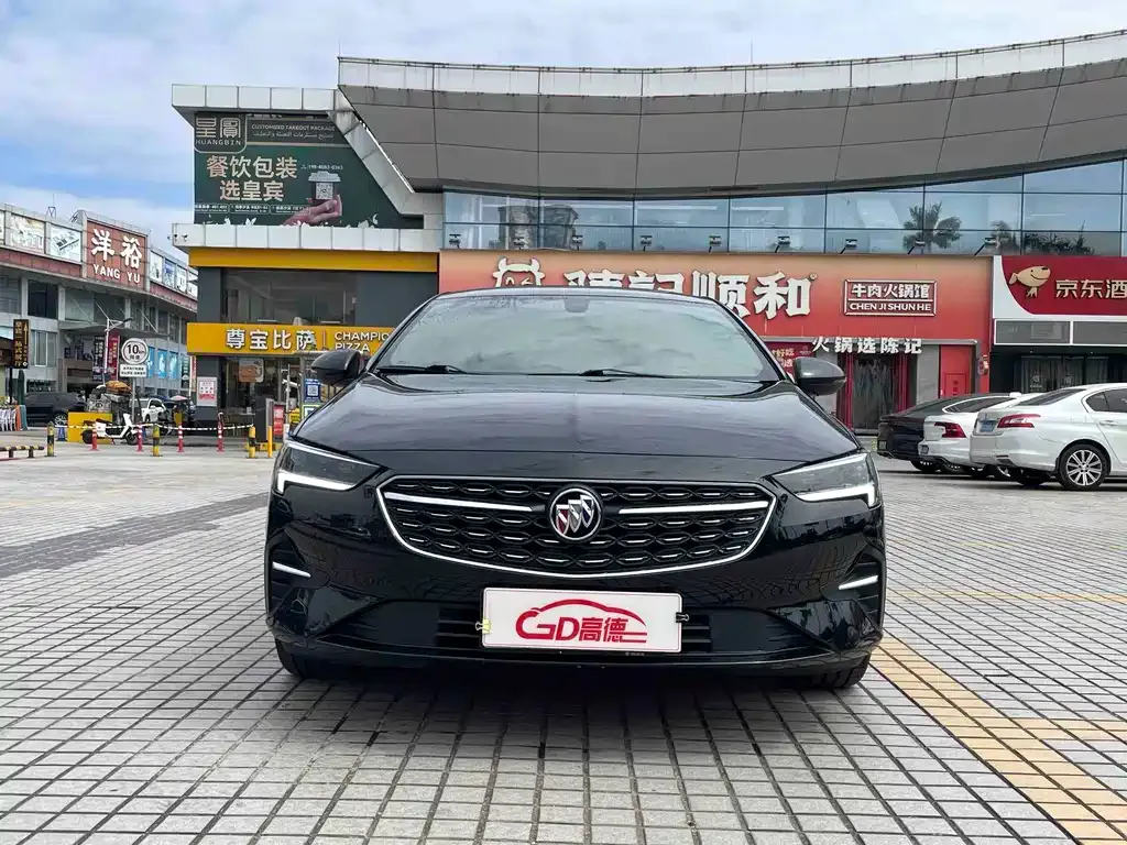 Buick Regal — фото 7