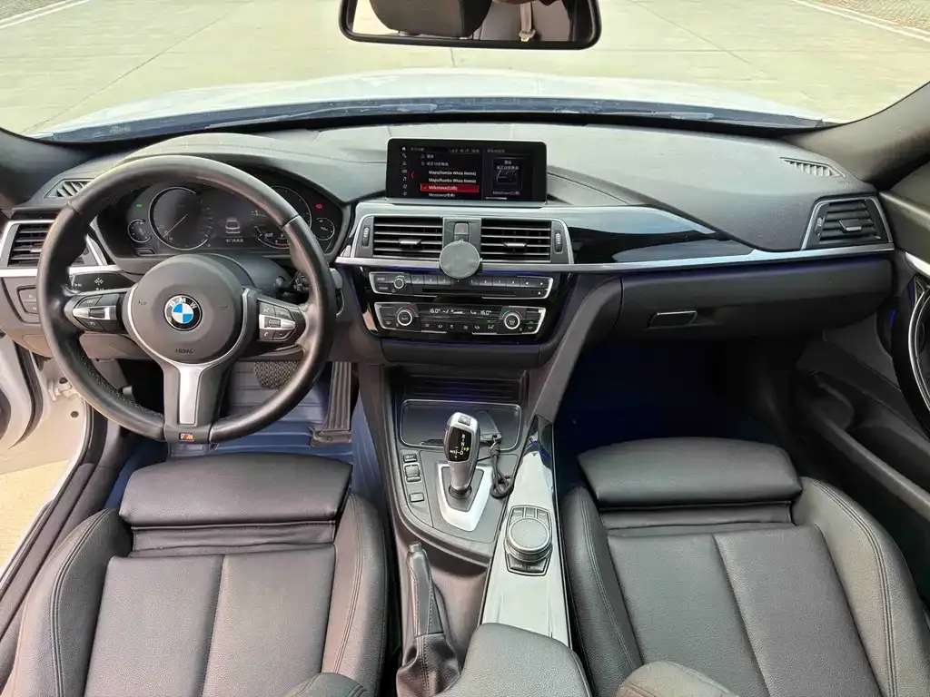 BMW 3 Series GT — фото 10