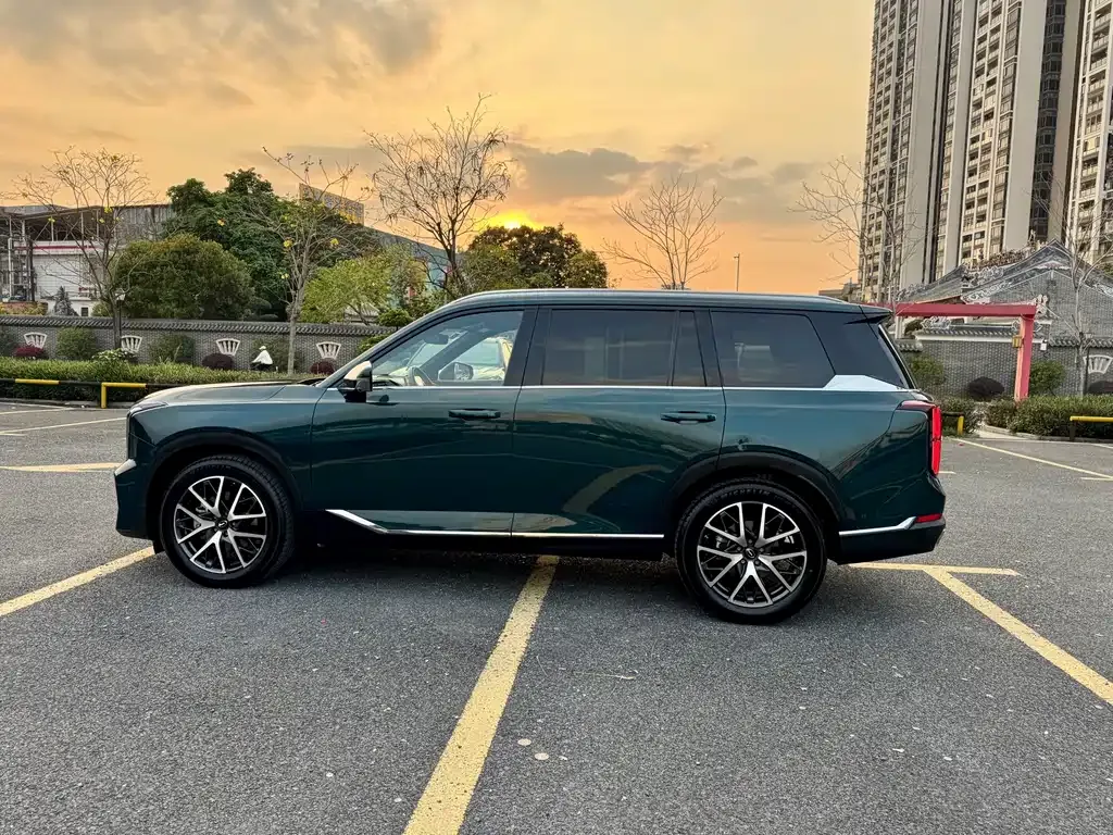 GAC Motor Trumpchi GS8 — фото 10