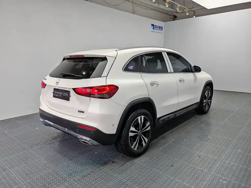 Mercedes-Benz GLA — фото 8
