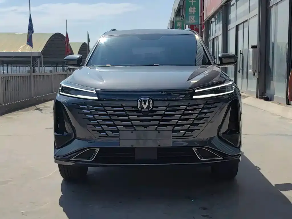 Changan CS75 PLUS — фото 4