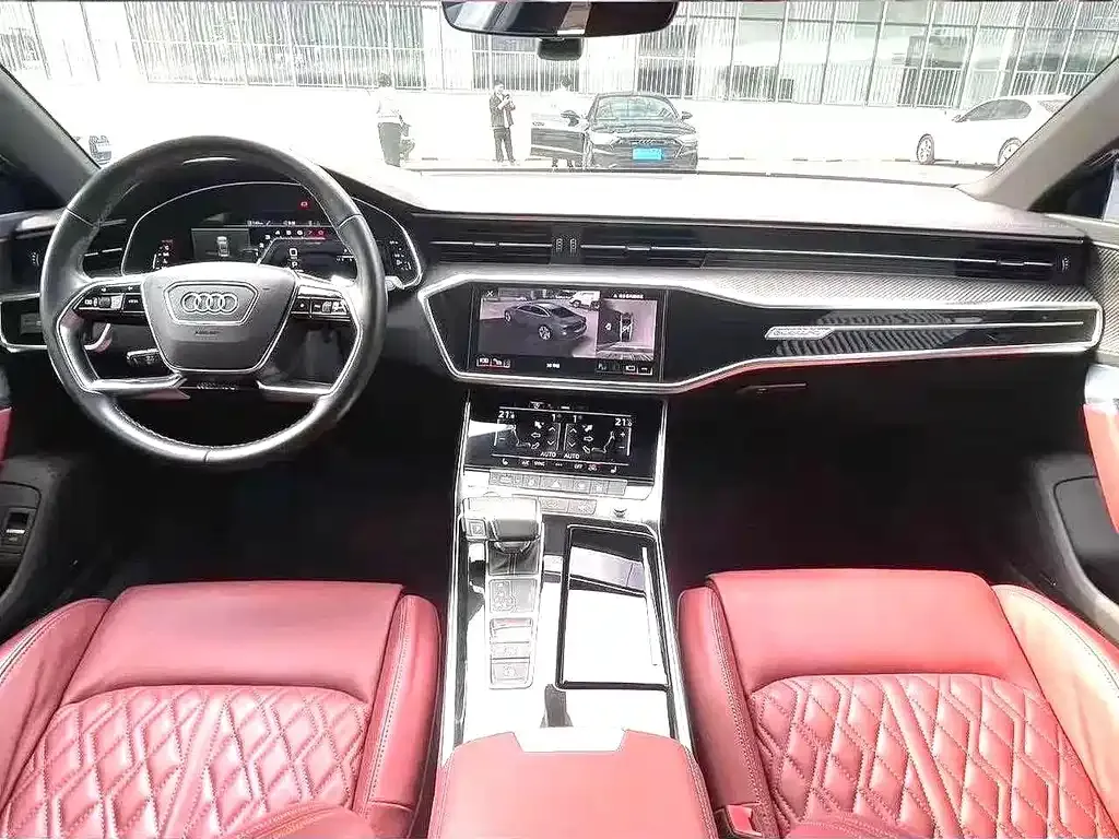 Audi A7L — фото 9