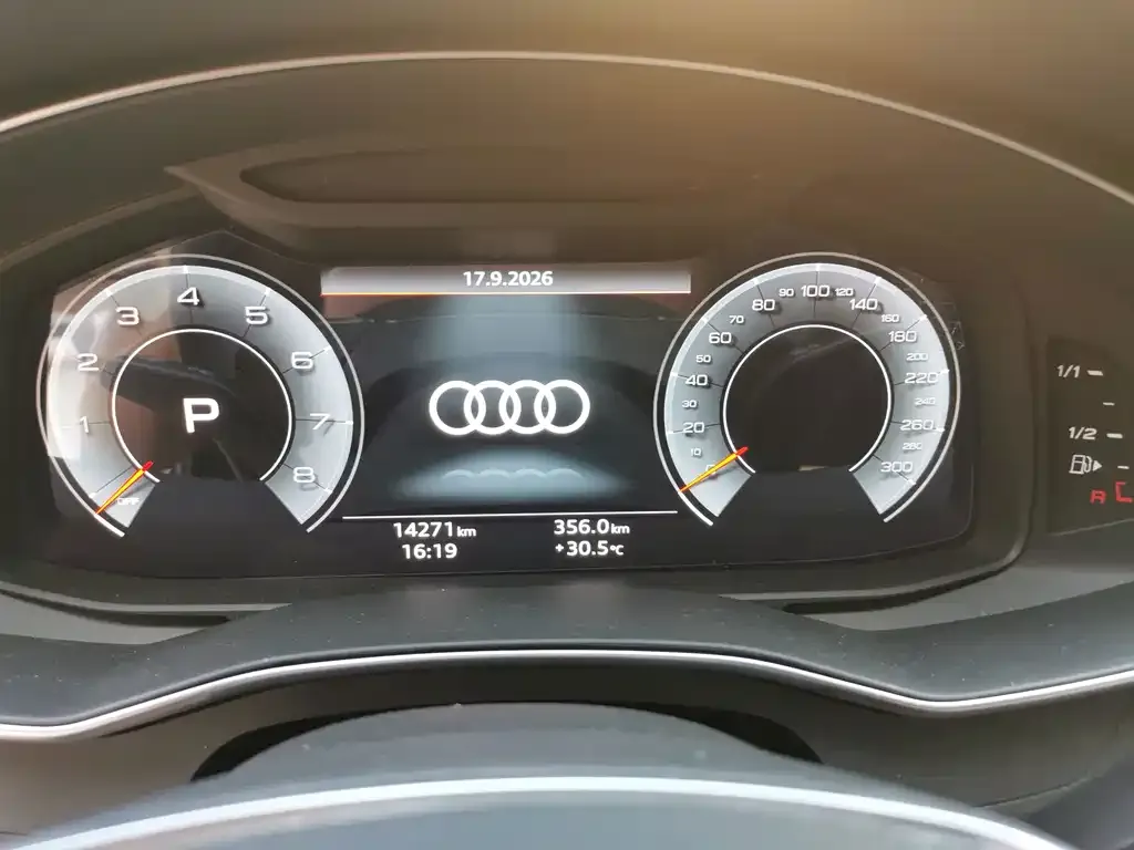 Audi A6L — фото 2