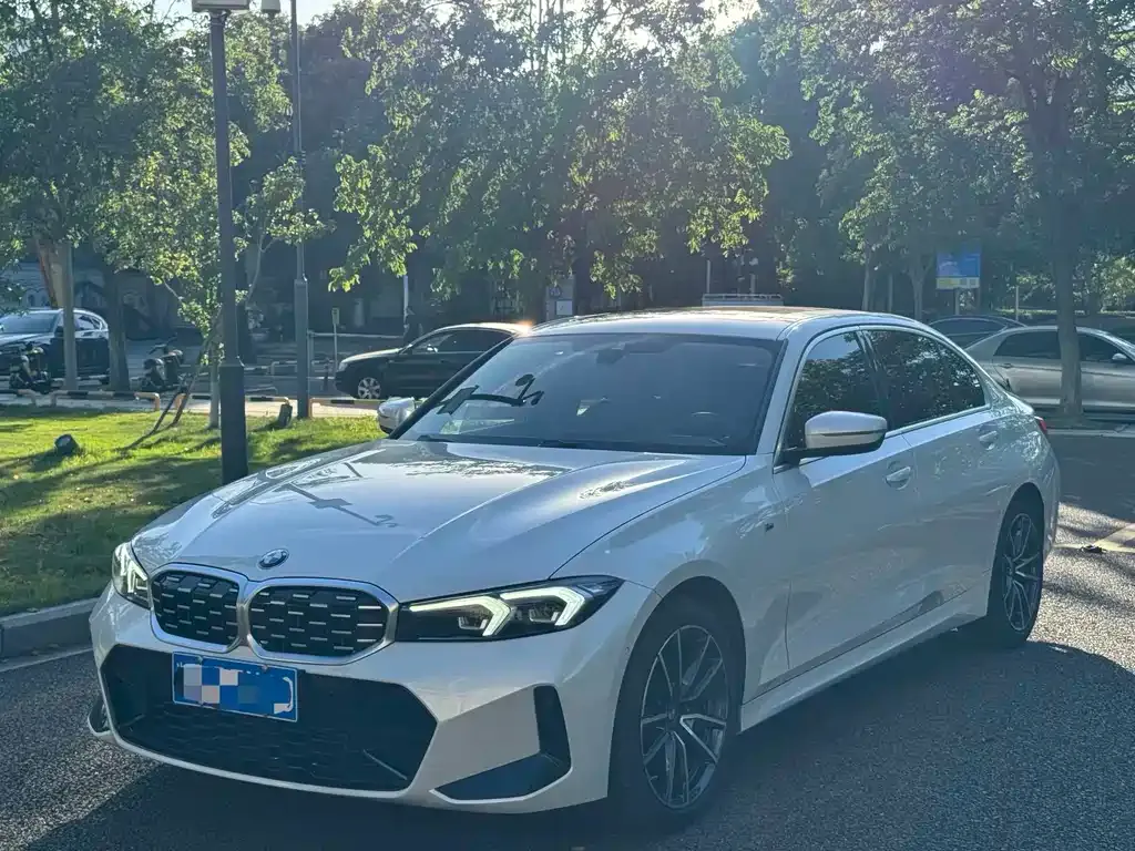 BMW 3 Series — фото 1