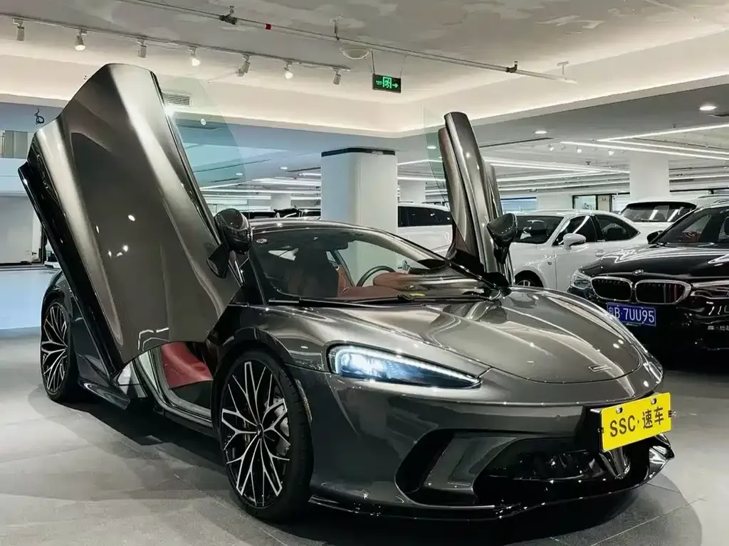 McLaren GT — фото 2