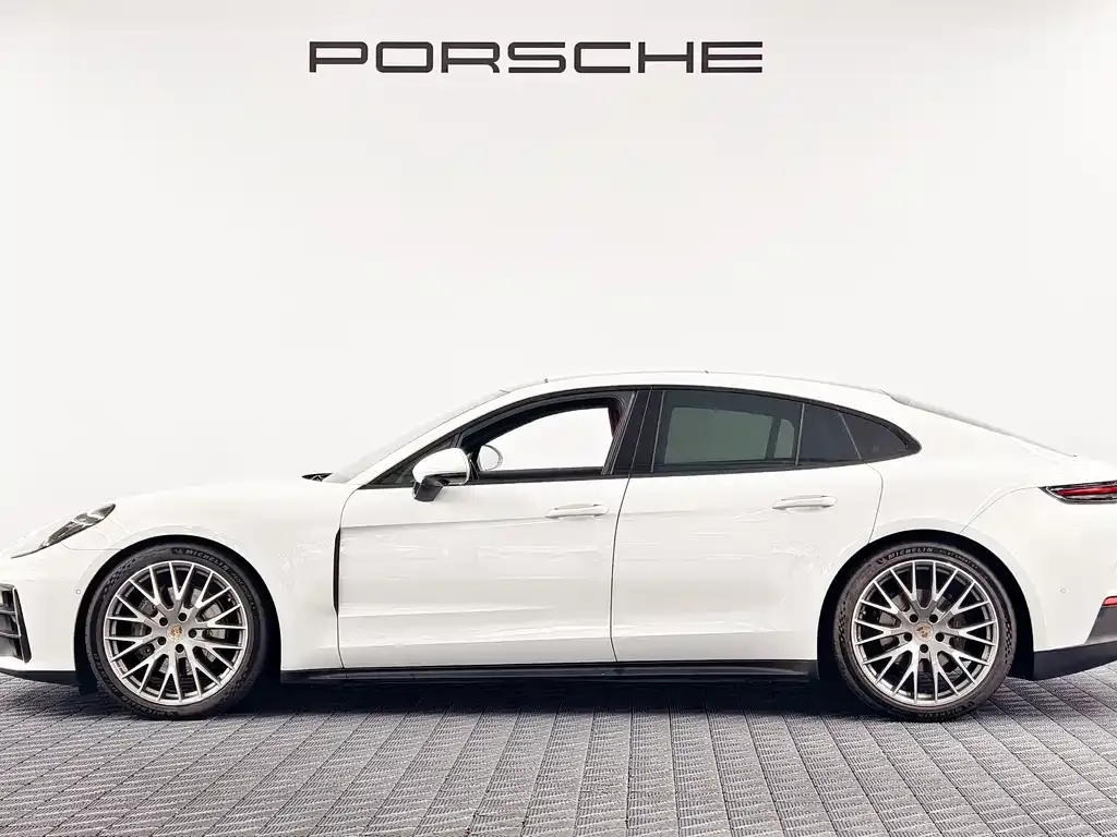 Porsche Panamera — фото 2